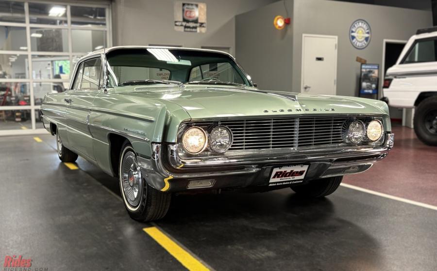 1962 Oldsmobile EightyEight