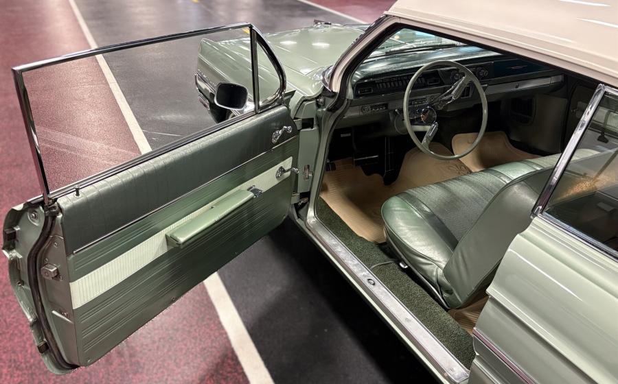 1962 Oldsmobile EightyEight
