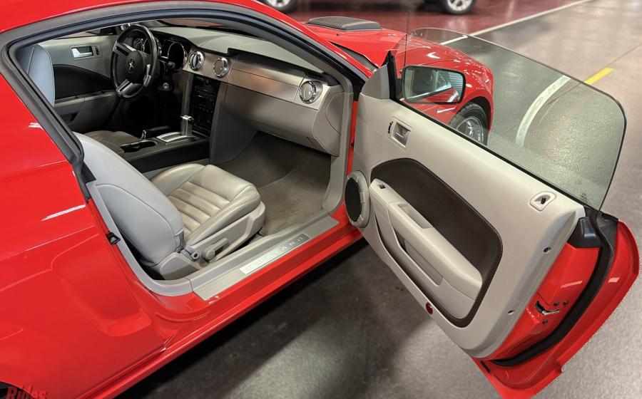2006 Ford Mustang